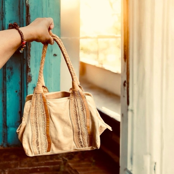 Eske Tan Soft Leather Large Braided Satchel Shoulder Bag - Picture 1 of 16